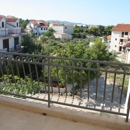 Seaside With A Swimming Pool Brodarica, Sibenik - 4249 * Brodarica