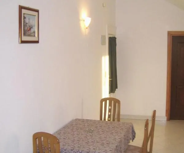 Appartement Seaside With A Swimming Pool Brodarica, Sibenik - 4249 *