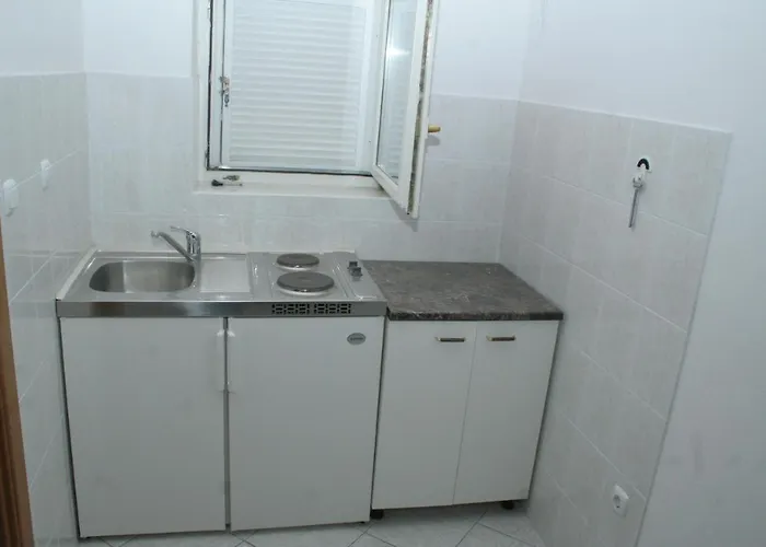 Seaside With A Swimming Pool Brodarica, Sibenik - 4249 *