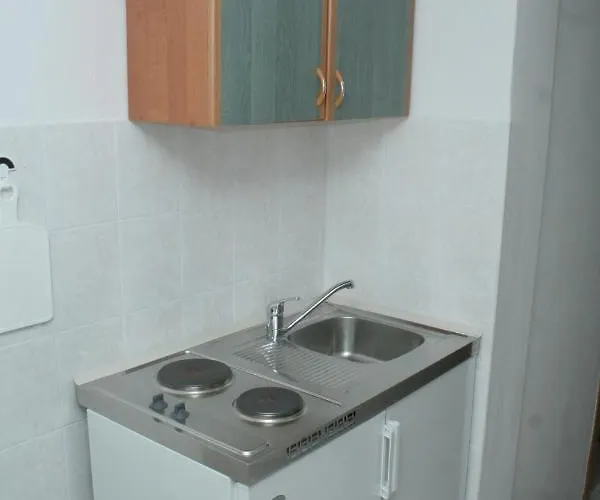 Seaside With A Swimming Pool Brodarica, Sibenik - 4249 * Brodarica (Sibenik-Knin)