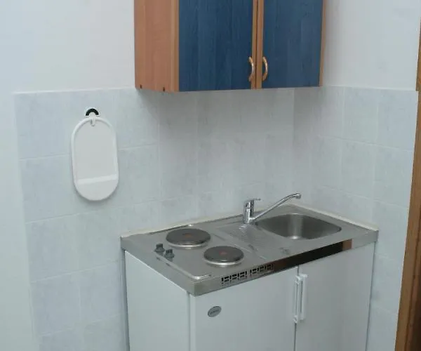 Seaside With A Swimming Pool Brodarica, Sibenik - 4249 Appartement