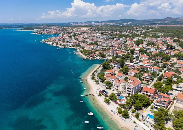 Appartement Seaside With A Swimming Pool Brodarica, Sibenik - 4249 *